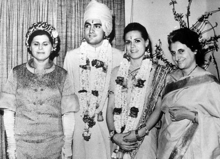 सोनिया गांधी और राजीव गांधी की शादी 25 फरवरी 1968 को हुई थी।