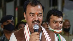 केशव मौर्या से पूछा- अखिलेश यादव के लिए भीड़ देख डर गई है बीजेपी? जालीदार टोपी की बात करने लगे डिप्टी सीएम