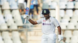 IND vs NZ Second Test Mumbai Mayank Agarwal Century Day 1 Stumps