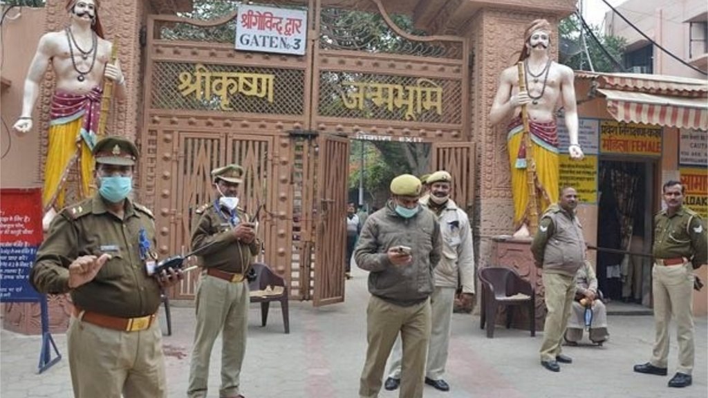 हिंदू संगठनों के ऐलान के बाद मथुरा में सुरक्षा व्यवस्था के कड़े इंतजाम किए गए थे। (फोटो: पीटीआई)