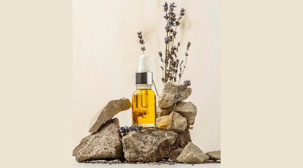 Apply mustard oil to get glowing skin you can get many benefits