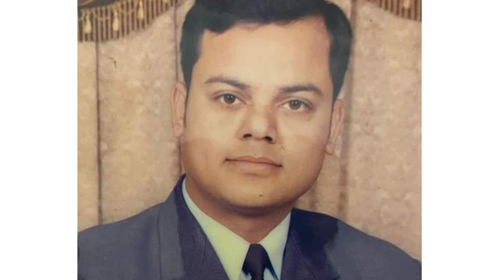 आगरा के रहने वाले विंग कमांडर पृथ्वी सिंह चौहान 
साल 2000 में भारतीय वायु सेना में शामिल हुए थे। (फोटो: ट्विटर/ OmveerYadavINC)