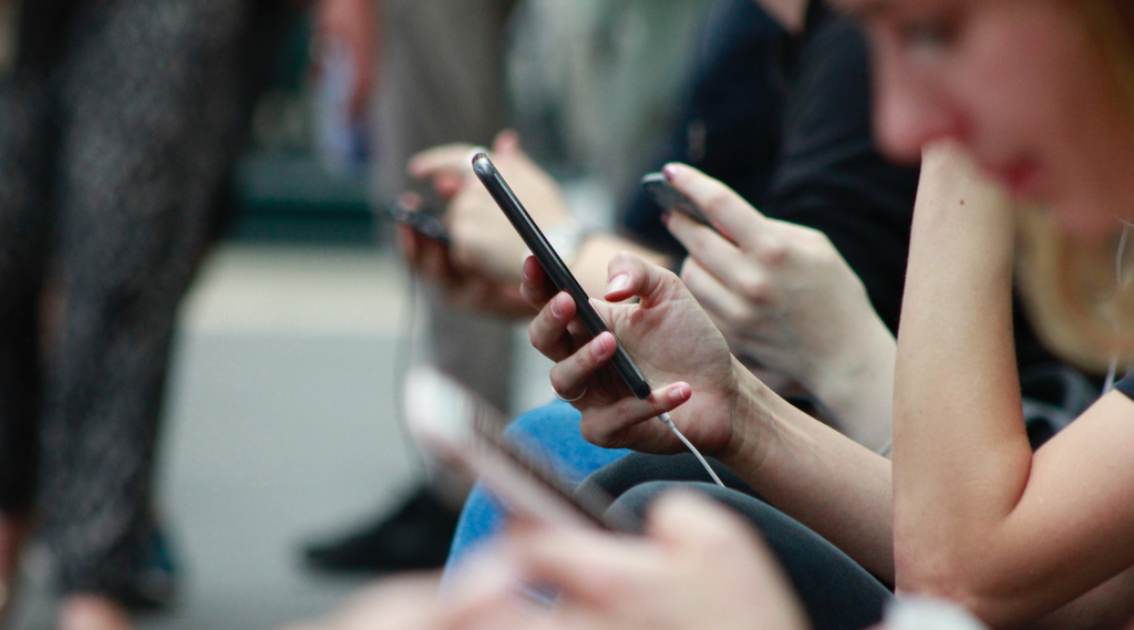smartphone, call record, tech news