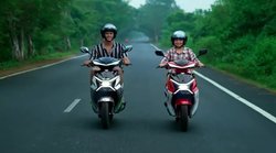 ये पांच Electric Scooters सिंगल चार्ज में दे सकते हैं 236 km तक की रेंज, फीचर्स और लुक्‍स के मामले में भी हैं शानदार!