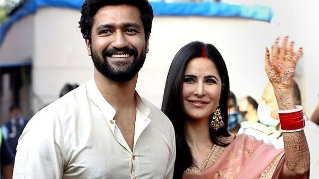 बीते 9 दिसंबर को राजस्थान के सवाई माधोपुर के सिक्स सेंसेज फोर्ट बरवाड़ा में कैटरीना कैफ और विक्की कौशल ने शादी की। (फोटो; पीटीआई)