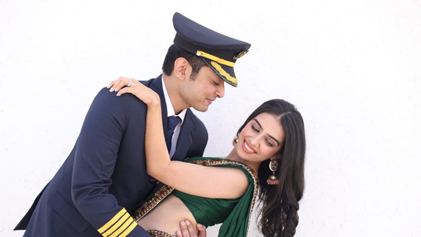 शिरीन सेवानी ये रिश्ता क्या कहलाता है में जसमीत कौर माहेश्वरी का किरदार निभाती थीं। शिरीन के पति उदयन सचान एयर इंडिया में पायलट हैं।&nbsp;