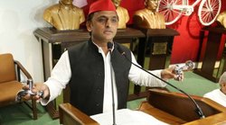 अखिलेश यादव को प्रेस कॉन्फ्रेंस में टोंटी लेकर जाने की क्या जरूरत पड़ गई थी? इस सवाल पर SP प्रमुख ने यूं दिया था जवाब