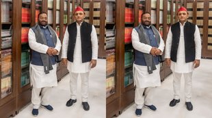 Akhilesh Yadav With Swami Prasad Maurya