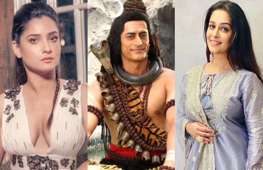 शाहरुख खान (Shahrukh Khan) जैसे कई टीवी एक्टर्स हैं जिन्होंने बॉलीवुड में अपना बड़ा नाम बनाया है। वहीं कुछ एक्टर्स ऐसे भी हैं जिन्होंने बॉलीवुड फिल्मों के ऑफर ठुकरा दिये। इन एक्टर्स में फिल्म ना करने के सबके अपने कारण थे। आइए डालते हैं एक नजर:
