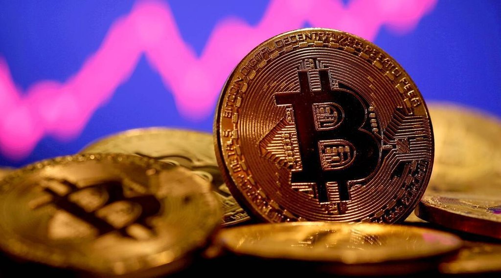 BITCOIN