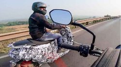 बजाज के नए Electric Scooter का सामने आया स्‍टाइलिश लुक! बजट में 45kmph की टॉप स्‍पीड से देगी 95km की रेंज