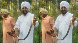 हाथ में सांप पकड़े नजर आए पंजाब CM चरणजीत सिंह चन्नी, वायरल फोटो पर आ रहे ऐसे कमेंट