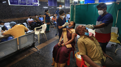 “Omicron” के इलाज का खर्च भी कवर करेंगी Coronavirus Health Insurance Policy