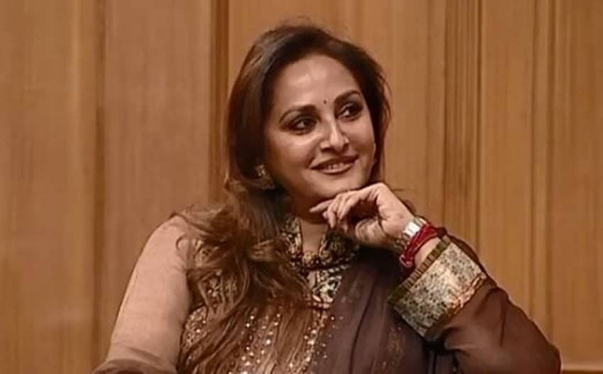 लोकसभा और राज्यसभा सांसद रहीं बीजेपी नेता जया प्रदा मे भी श्रीकांत नाहटा से अलग होने के बाद किसी से शादी नहीं की।