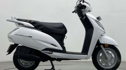 Honda Activa 125 को यहां से खरीदें, 60 kmpl माइलेज के साथ मिलेगी 1 साल की वारंटी