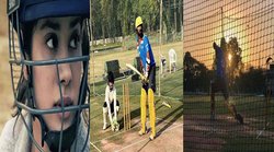 Janhvi Kapoor: जाहन्वी कपूर ने दिनेश कार्तिक के साथ शुरू की क्रिकेट प्रैक्टिस, क्लीन बोल्ड हो गए भारतीय क्रिकेटर; एक्टर राजकुमार राव ने किया ये कमेंट