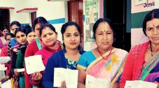 Voting line, Uttarakhand Election 2022