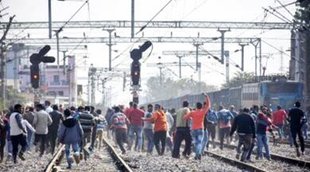 anarchy , Railway , Track