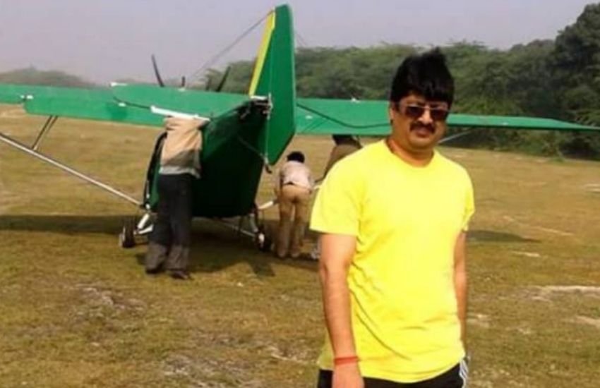 कुंडा के विधायक राजा भैया को बाहुबली कहा जाता है, लेकिन वह खुद को बाहुबली कहे जाने से कभी सहमत नहीं रहे हैं। यही नहीं, हाल ही में एक इंटरव्यू में राजा भैया ने बताया कि उन पर केवल एक केस है और वह अपने हलफनामें में भी इसी एक केस का जिक्र करेंगे।
