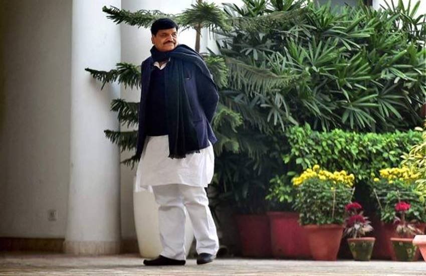शिवपाल यादव जसवंतनगर विधानसभा सीट से 1996 में पहली बार विधायक बने थे। उसके बाद से वह कभी विधानसभा का चुनाव नहीं हारे। 2002, 2007, 2012 और 2017 में भी शिवपाल जसवंतनगर से लड़े और जीते। इस बार भी वह उसी सीट से चुनाव लड़ रहे हैं।