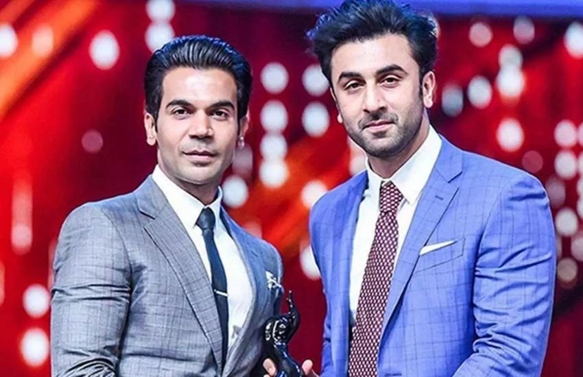 रणबीर का कहना था कि वह एक्स गर्लफ्रेंड से हर बार यही कहते थे- अरे, वो फिल्मफेयर को हाथ मत लगाना।