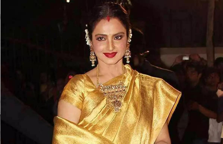 रेखा कहना था कि वह उस लड़की को देखकर तुरंत अपनी कार रोक दीं और शीशा नीचे कर उस लड़की को देखने लगी थीं।