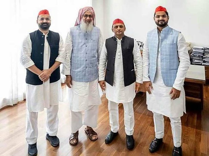 मुख्तार अंसारी के भाई सिबगतुल्लाह गाजीपुर से विधायक रहे हैं। मुख्तार मऊ से बसपा के विधायक हैं। सिबगतुल्लाह अब सपा में हैं। इस बार दोनों भाई अलग-अलग दल से जनता के बीच हैं।