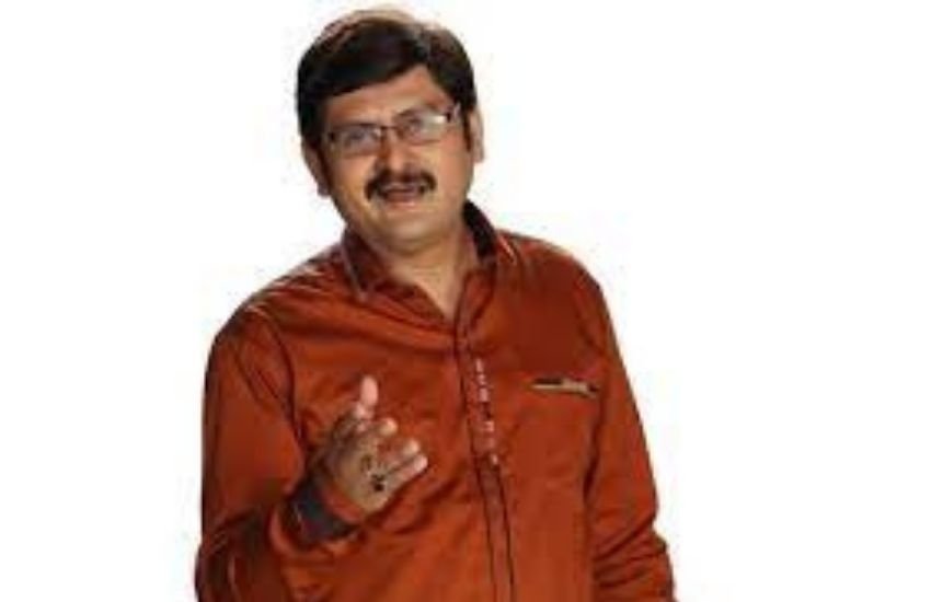 रोहिताश की पहली फिल्म 2001 में आई वीर सावरकर थी जिसमें वह वीर सावरकर के भाई का रोल निभाए थे।