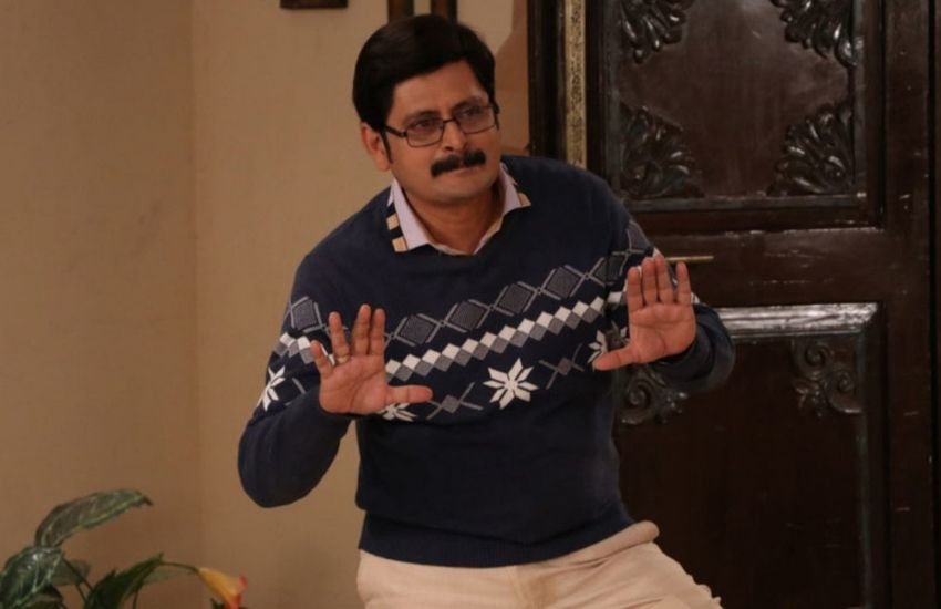 रोहिताश गौड़ को सबसे ज्यादा पहचान किसी सीरियल से मिली तो वह है, भाभी जी घर पर हैं। लेकिन रोहिताश इस शो से पहले कई सीरियल और फिल्म में नजर आ चुके हैं। करीब 12 फिल्मों में रोहिताश अब तक काम कर चुके हैं।