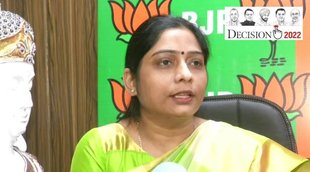 Sanghmitra Maurya, Sawami prasad Maurya, Up election