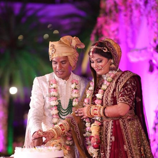 प्रियंका शाक्य से पहले नवल किशोर की शादी संघमित्रा मौर्य से साल 2010 में हुई थी। 