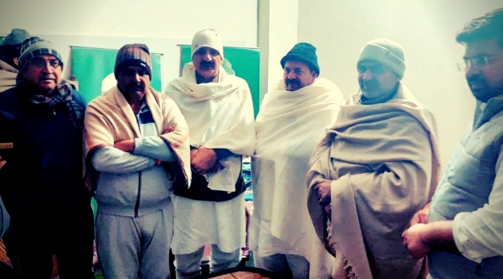 Sanjeev Balyan, Naresh Tikait