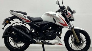 Second Hand TVS Apache RTR 200 4V