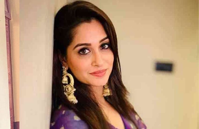 दीपिका ने 29 साल की उम्र में ही शो 'ससुराल सिमर का' में 2 बच्चों की मां का रोल किया था।