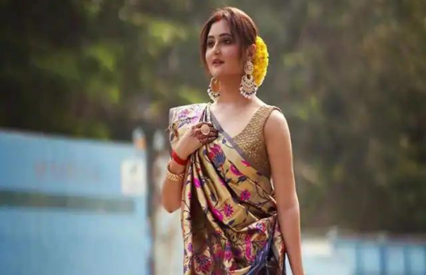 बिग बॉस में एक नहीं कई बार रश्मि और नंदीश के बीच तलाक और रिश्ते को लेकर बात होती रही है, लेकिन इस बार रश्मि ने अपना दर्द राखी और उमर के सामने खोल दिया।