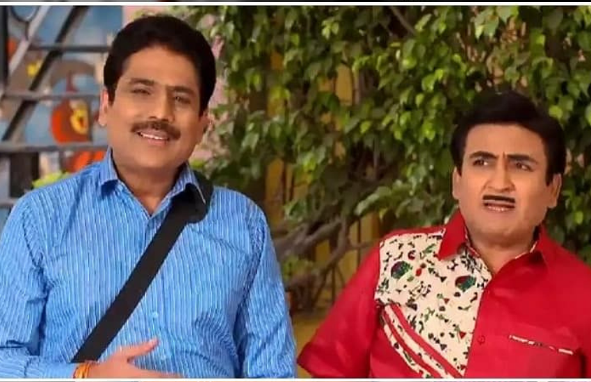 तारक को ऐसा क्या हो गया हैं कि वह किसी की कोई बात नहीं समझ रहे हैं? करेला का उनके दिमाग पर इस तरह प्रभाव पड़ा है कि उन्हें चारों तरफ सिर्फ करेले की बातें सुनाई दे रही हैं।