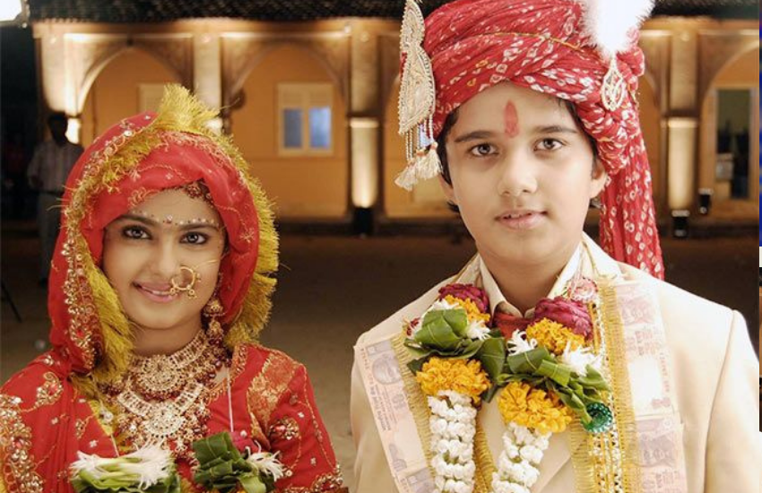 बालिका वधु में आनंदी और जगिया का किरदार अविका गौर और अविनाश मुखर्जी ने निभाया था और दोनों का ही इस शो में बाल विवाह दिखाया गया था।