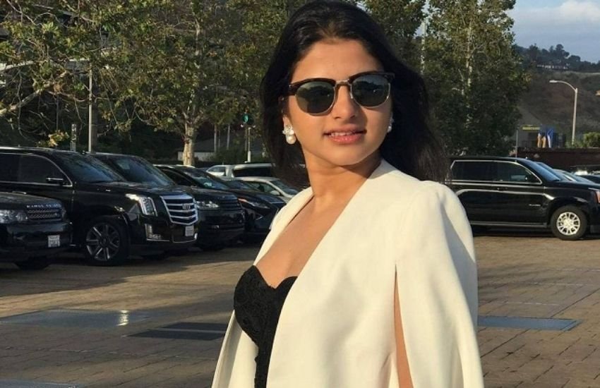 अवंतिका ने लंदन के कास बिजनेस स्कूल से बिजनेस और मार्केटिंग की डिग्री ली है।