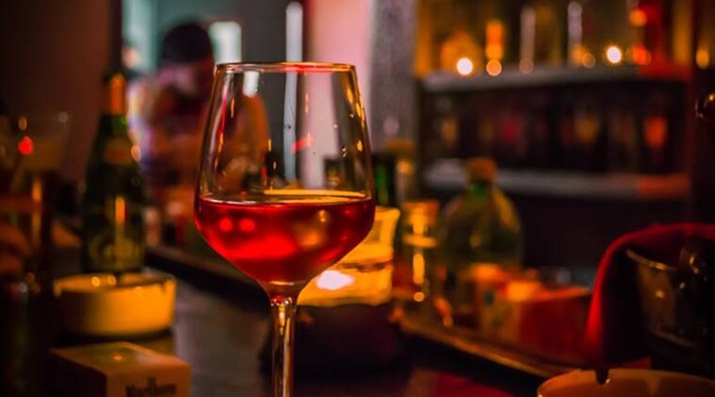 shops | Wine cost | expensive Wine
