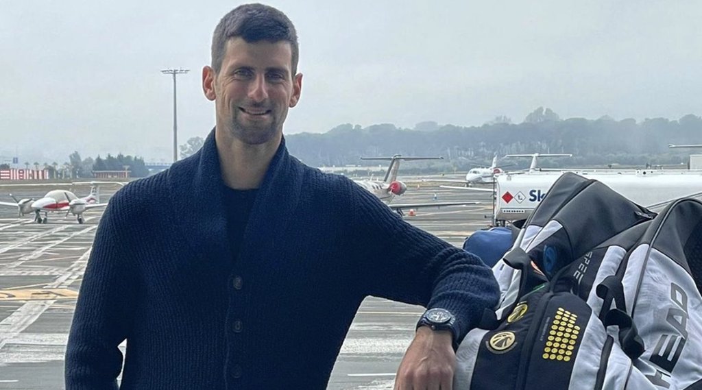 australian court orders release novak djokovic immigration detention australian open