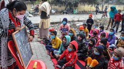 कोरोनाः पांच साल तक के बच्चों के लिए एंटीवायरल दवाएं और मास्क जरूरी नहीं, पढ़ें- और क्या कहती है केंद्र की ताजा गाइडलाइन