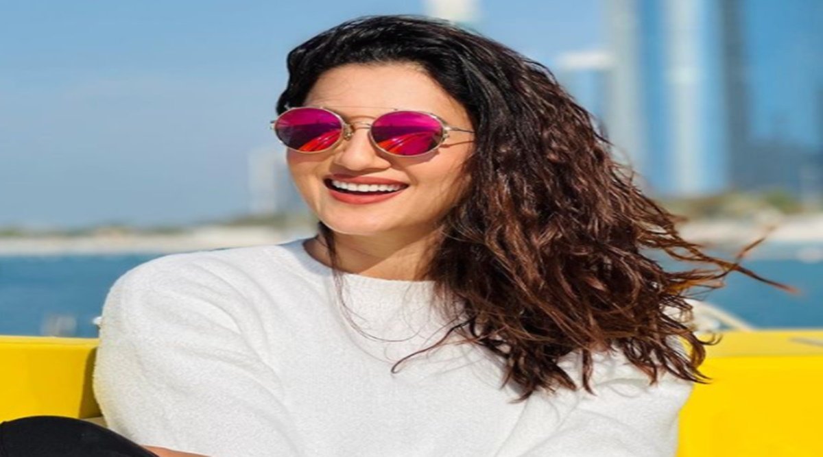 Gauhar Khan, Farhan khan, Shibani dandekar