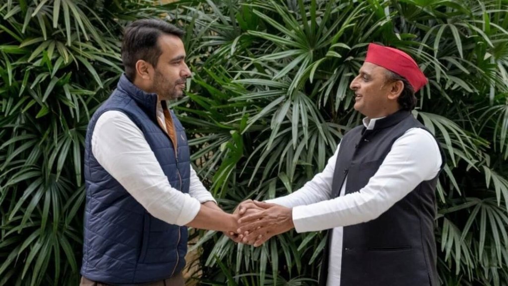 जयंत चौधरी ने इस बार के विधानसभा चुनाव के लिए अखिलेश यादव के साथ गठबंधन किया है। (फोटो: ट्विटर/ अखिलेश यादव)