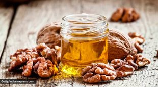 walnut oil, hair care
