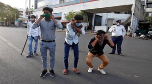 without mask Sit ups, Sit ups viral video, corona viral video