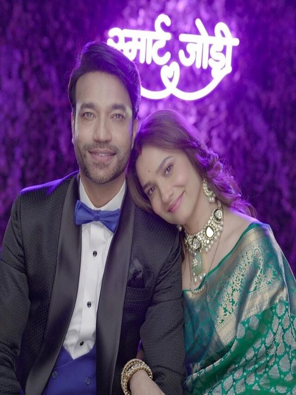 ANKITA LOKHANDE WITH HUSBAND