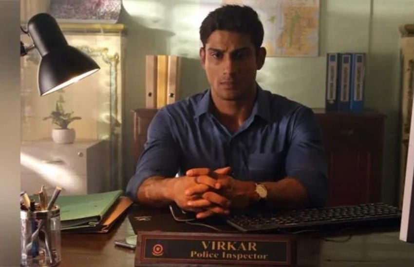 प्रतीक बब्बर की चक्रव्यू एक डार्क वेब सीरीज है। 'एडवेंचर', 'एनोनिमिटी' और 'वेराइटी' यानि जोखिम, गुमनामी और विविधता, ये तीन बड़ी वजह हैं, जिनकी वजह से युवा तेजी से जहरीले नशे की उस स्याह दुनिया की ओर आकर्षिक हो रहे हैं, जिसे डार्क वेब कहा जाता है और इसी पर बेस्ड ये थ्रिलर सीरीज बेस्ड है।