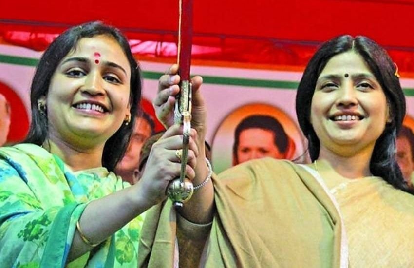 अखिलेश ने कहा कि स्वभाविक सी बात है जब घर के कम से कम लोगों को चुनाव लड़वाने का फैसला हुआ था तो टिकट कटना ही था।