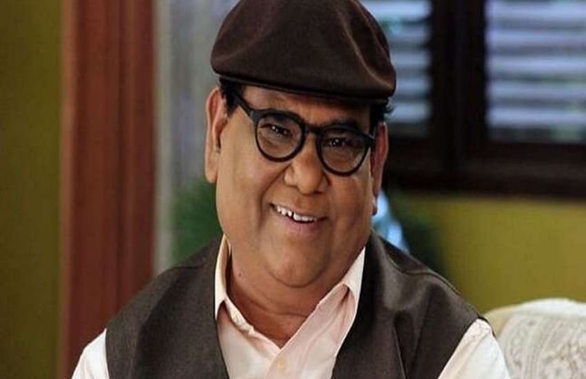 सतीश ने बतताया था कि अर्चना उनका एक समय क्रश थी और वह दुबई में एक शो कर रहे थे। अर्चना भी इस शो में आने वाली थीं।