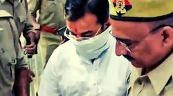 टेनी के बेटे को मिली जमानत तो सुशांत सिन्हा बोले – शाहरुख खान का लड़का हो तो जमानत मिलना अधिकार? लोग करने लगे ऐसे कमेंट